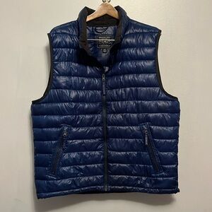 American Eagle vest